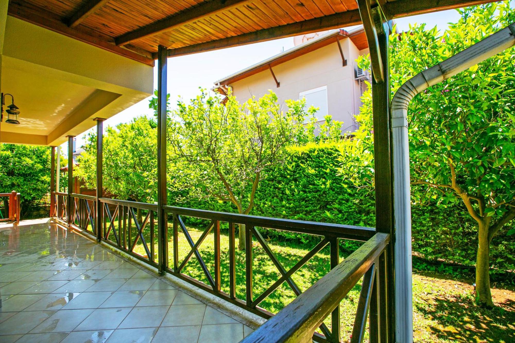 Paradise Town Villa Hazel Μπέλεκ Εξωτερικό φωτογραφία